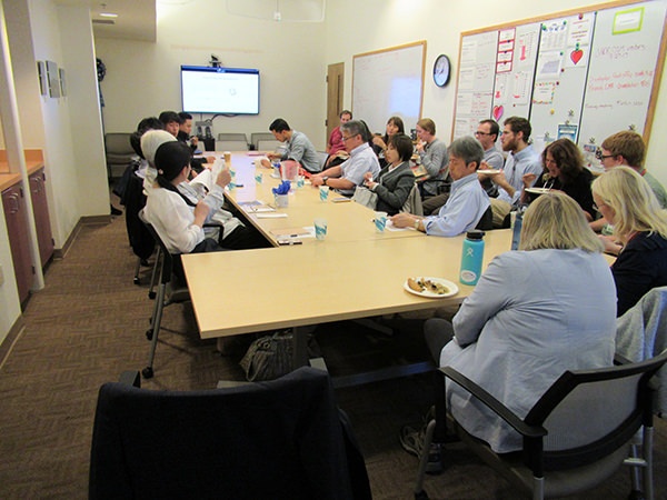Lunch Meeting（医学生や研修医も参加）